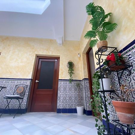 Апартаменти Patio Andalusi Junto A La Vina Кадіс Екстер'єр фото
