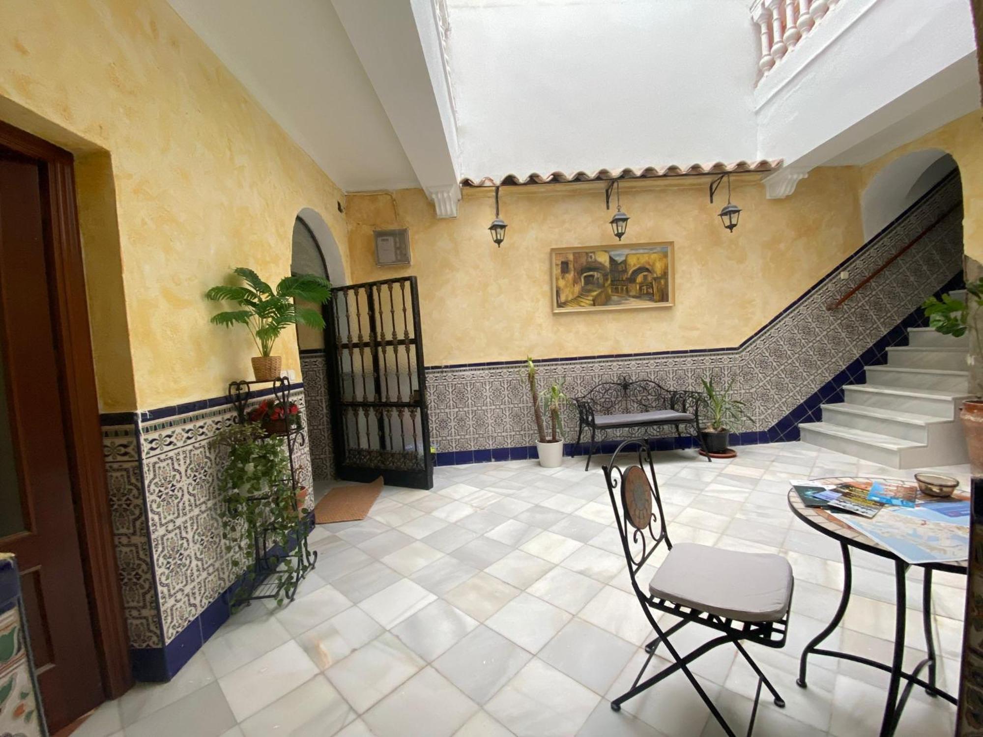 Апартаменти Patio Andalusi Junto A La Vina Кадіс Екстер'єр фото